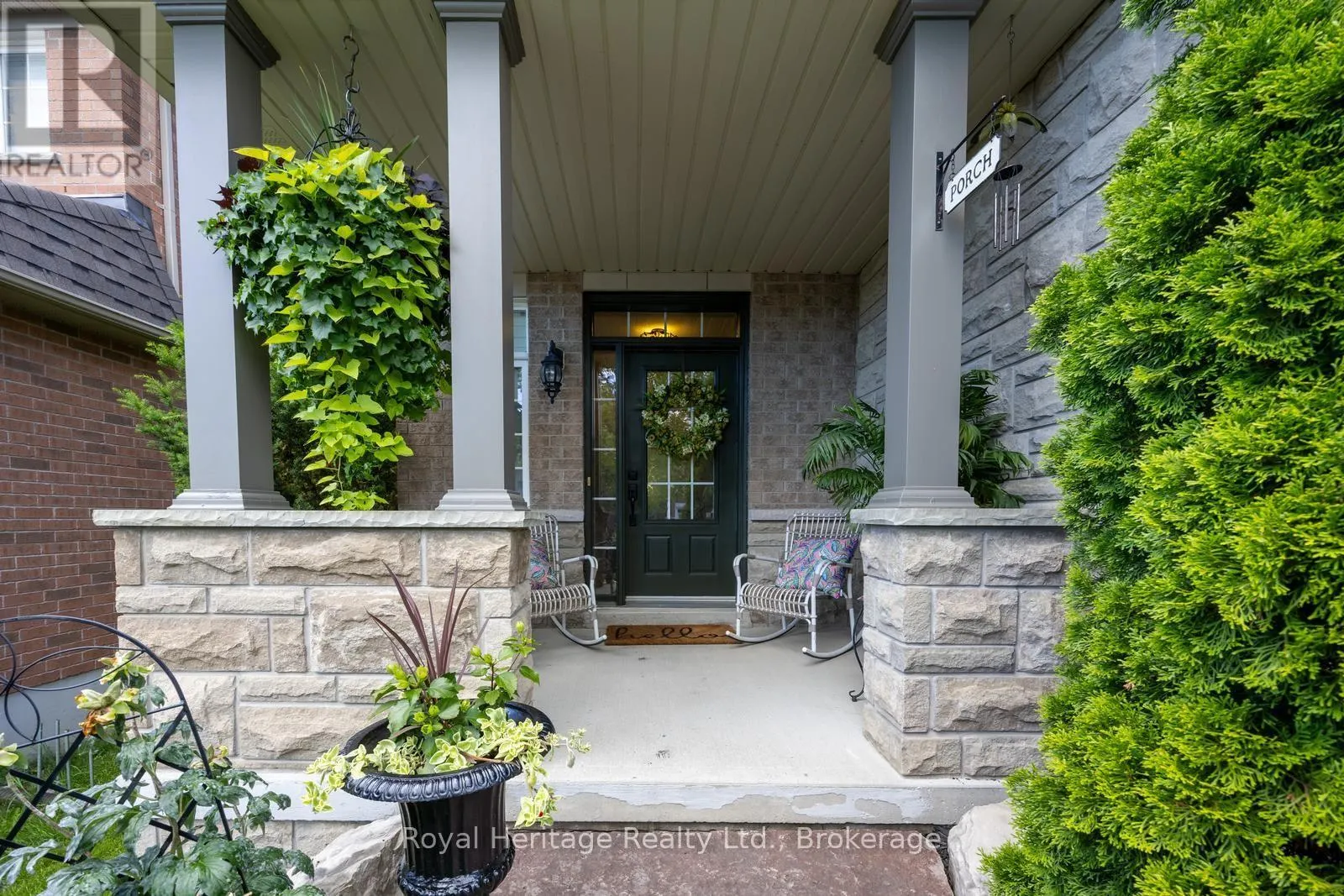 6 GOODALL CRESCENT