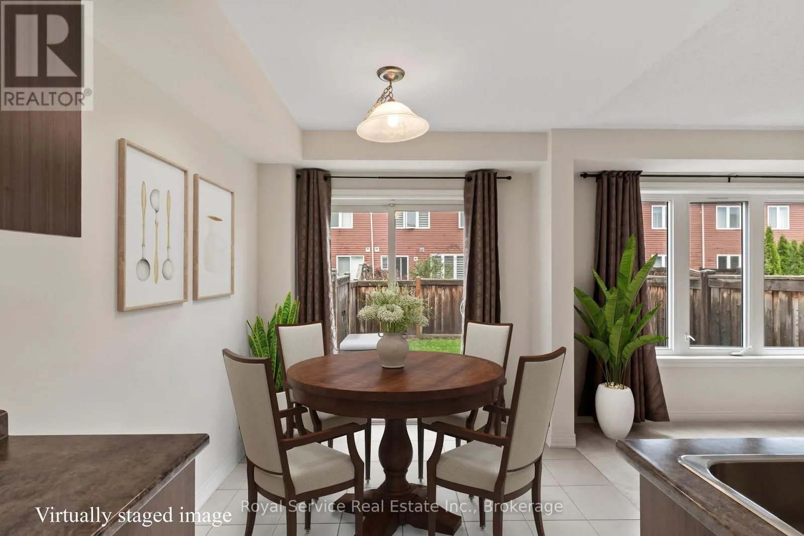 23 TABARET CRESCENT