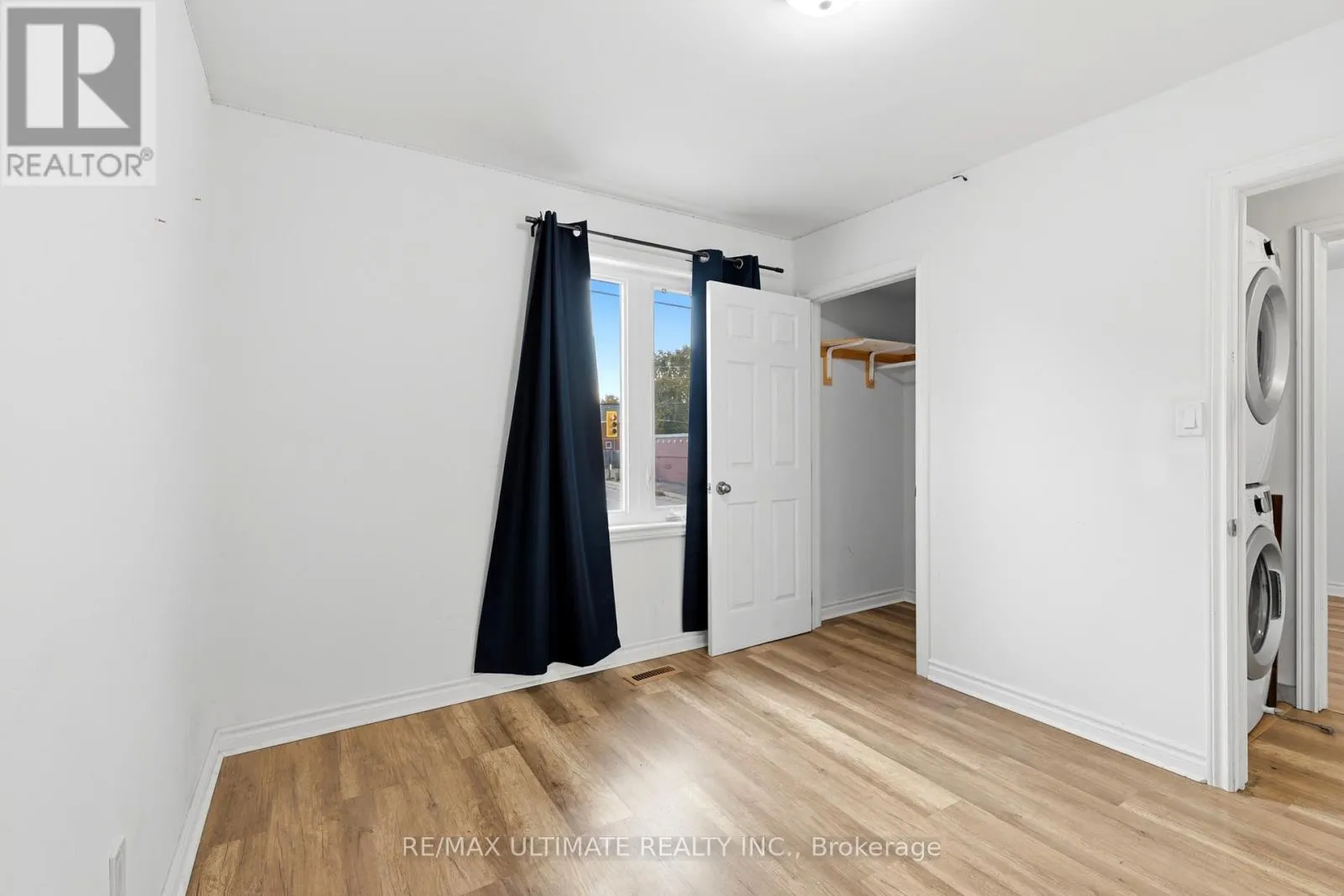 183 RITSON ROAD S