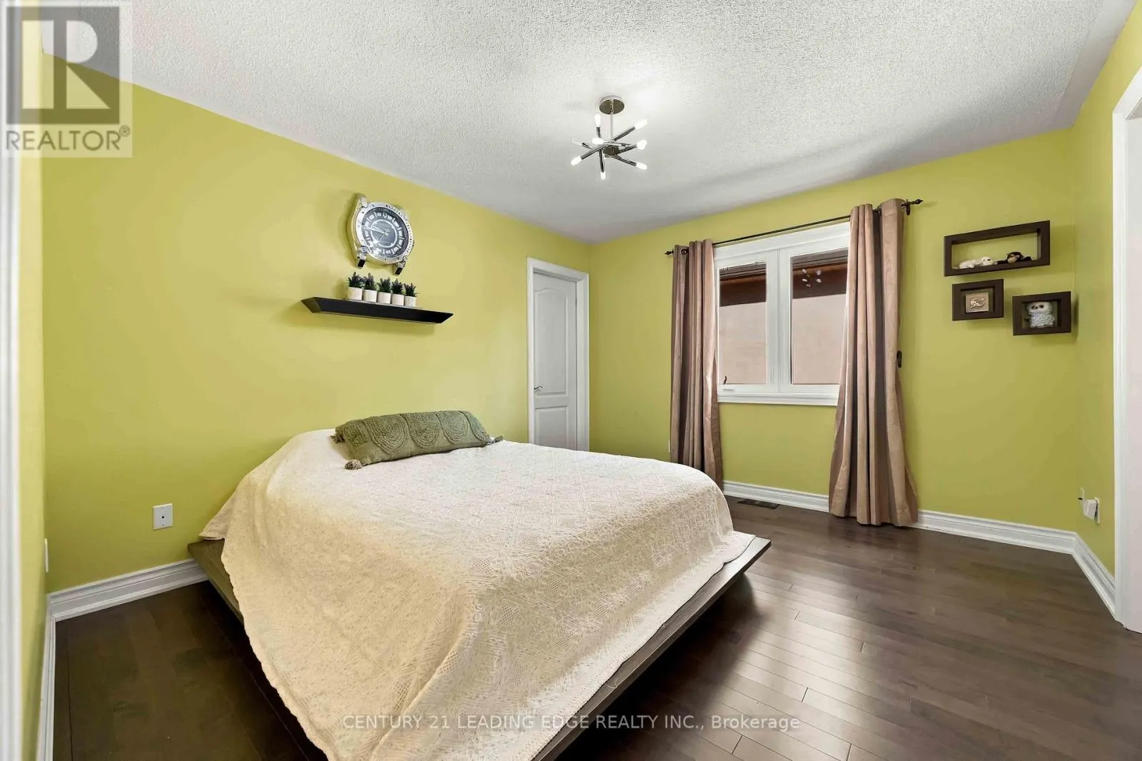 1952 SPRUCE HILL ROAD