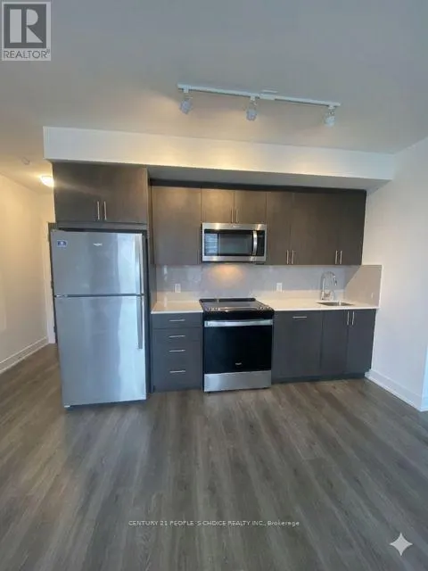 306 - 2545 SIMCOE STREET N