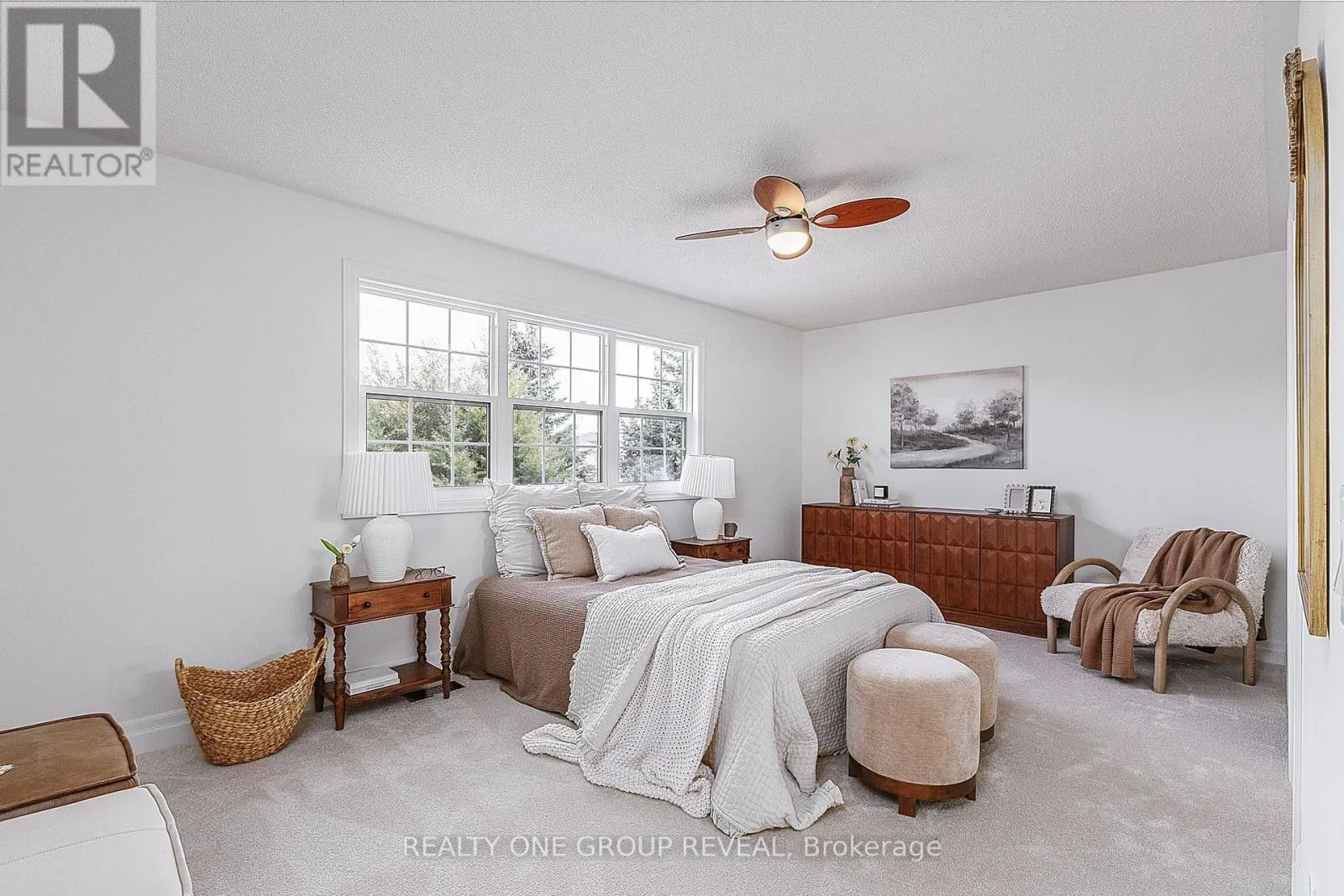 1520 STURGEON COURT