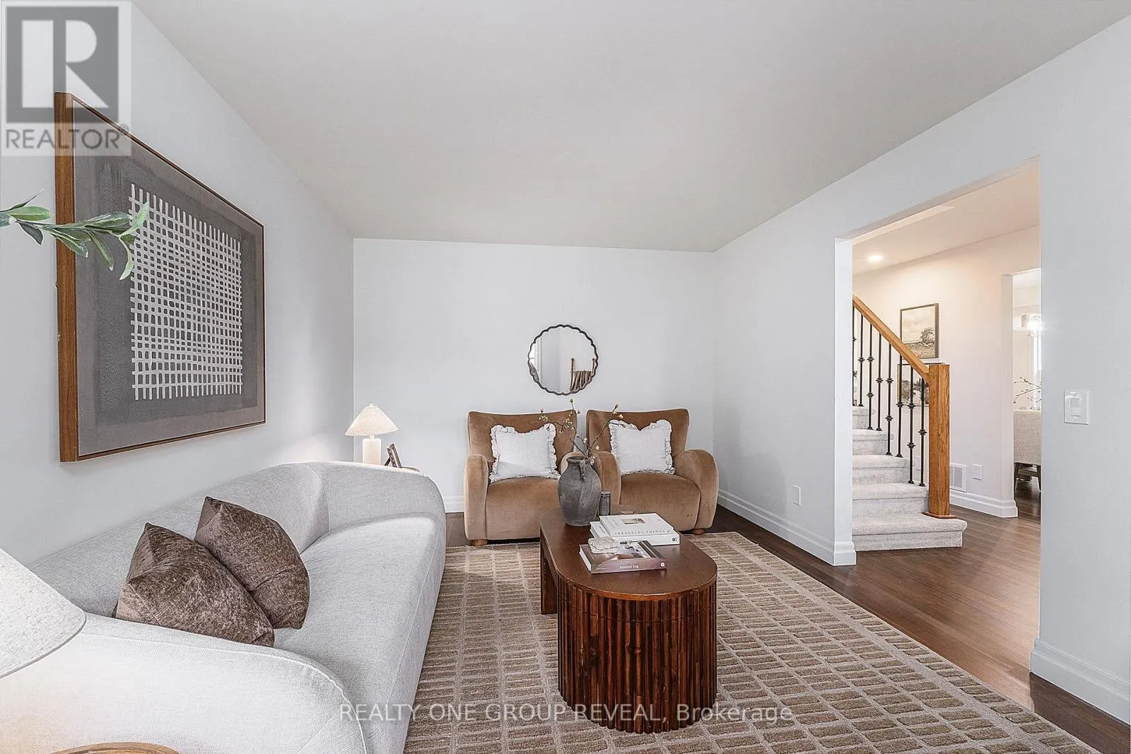 1520 STURGEON COURT