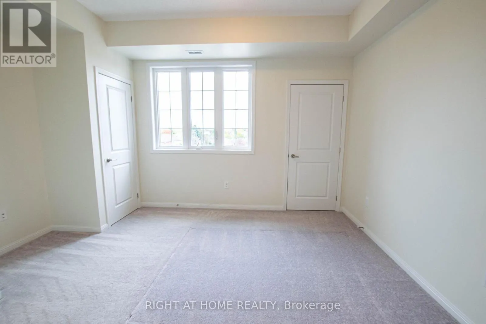 425 - 80 ASPEN SPRINGS DRIVE