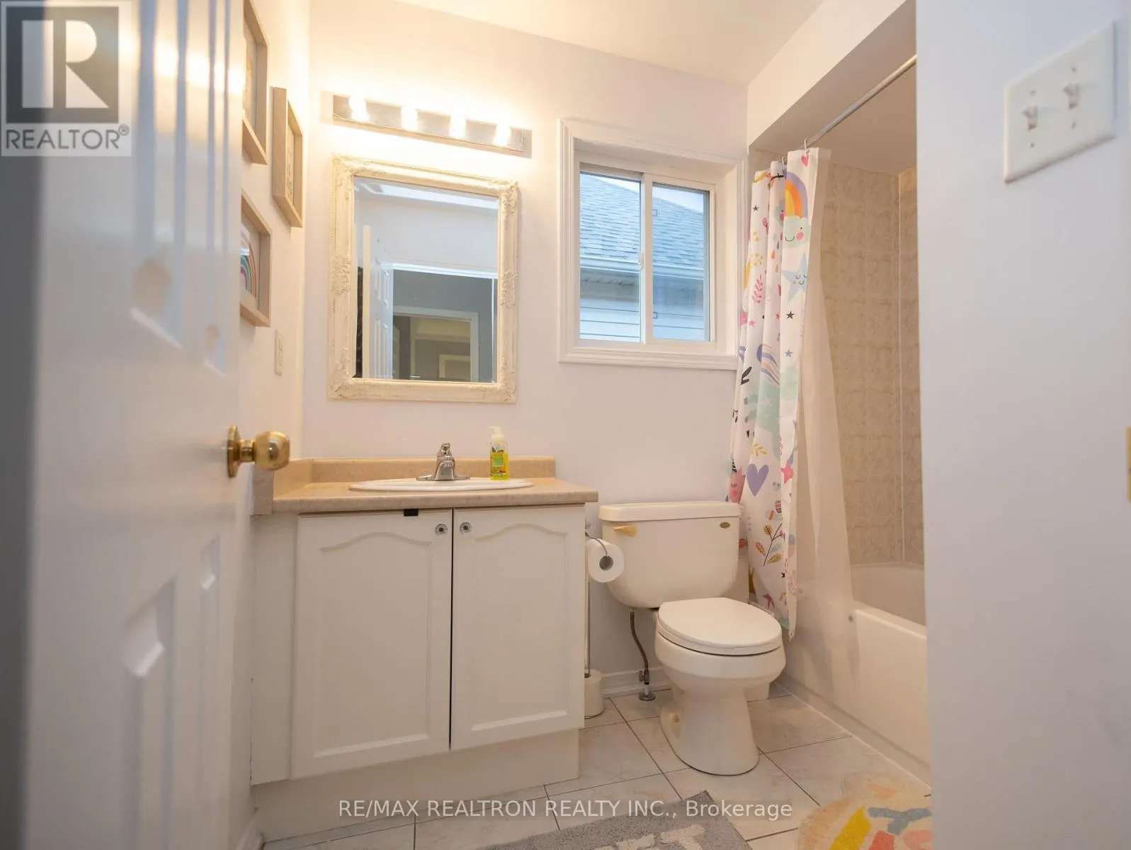 119 WILLIAM COWLES DRIVE
