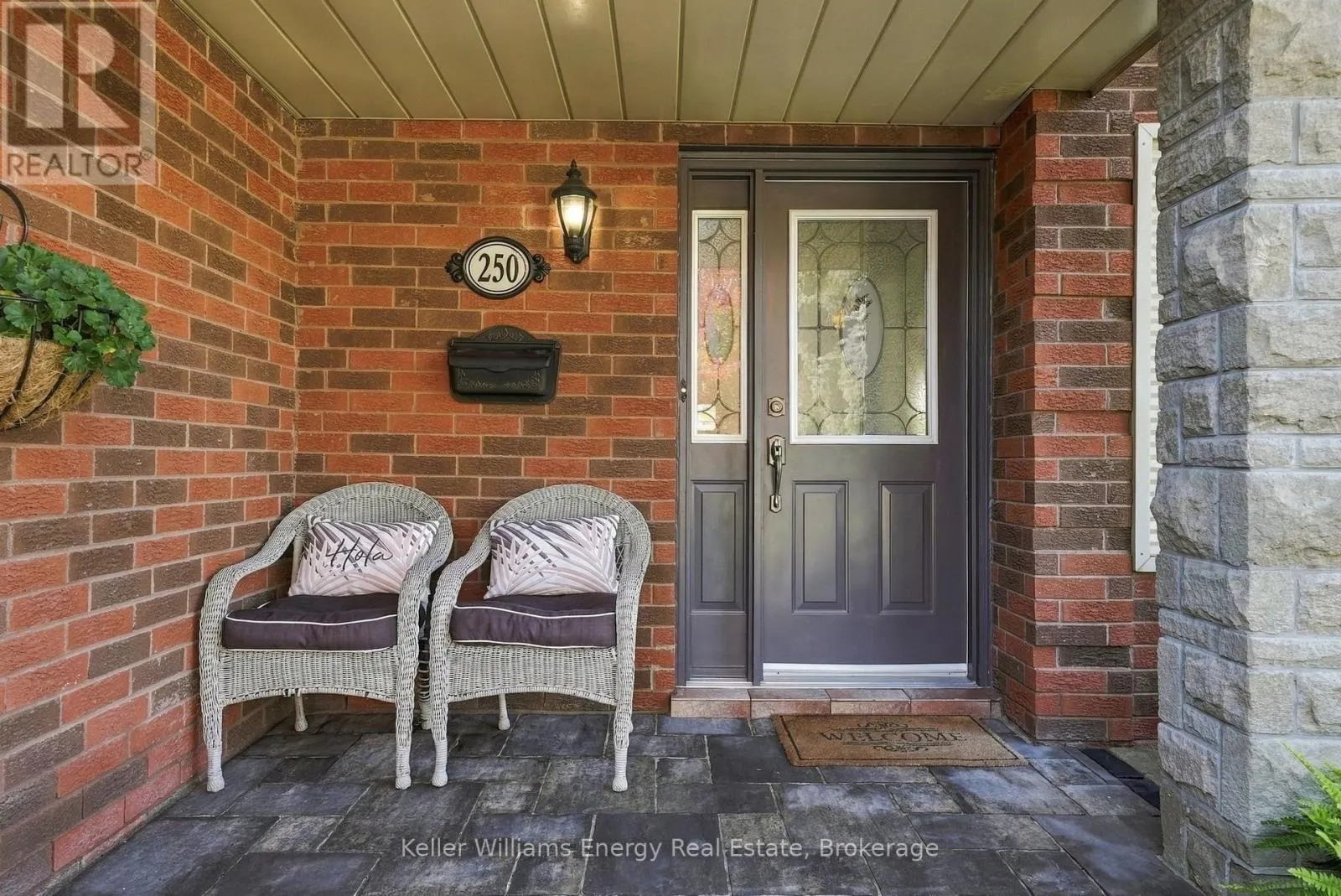 250 GLEN HILL DRIVE