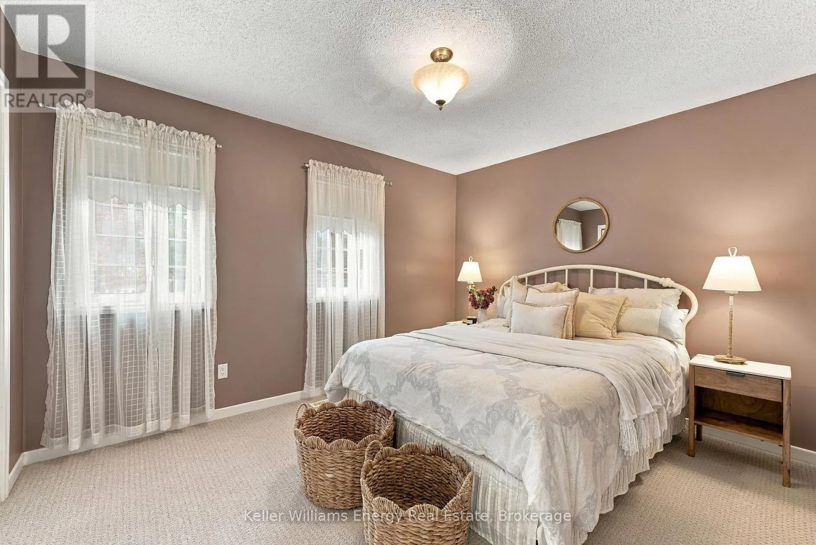 250 GLEN HILL DRIVE