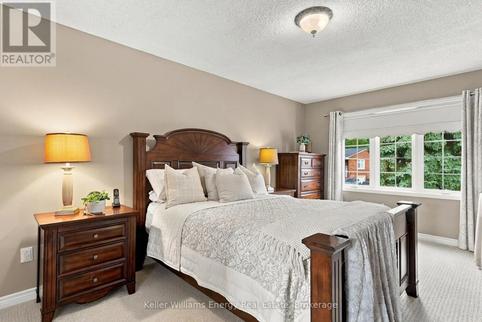 250 GLEN HILL DRIVE
