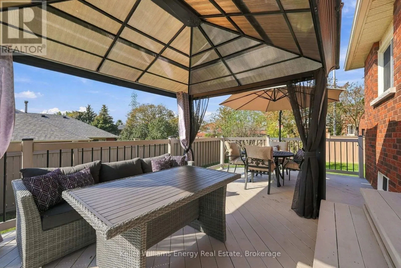 250 GLEN HILL DRIVE