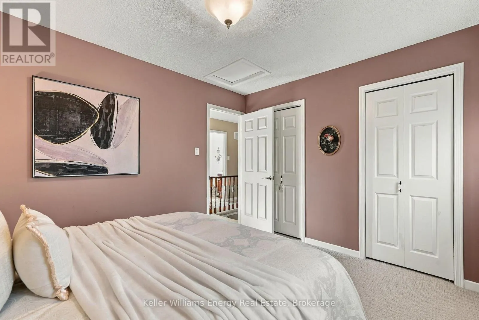 250 GLEN HILL DRIVE
