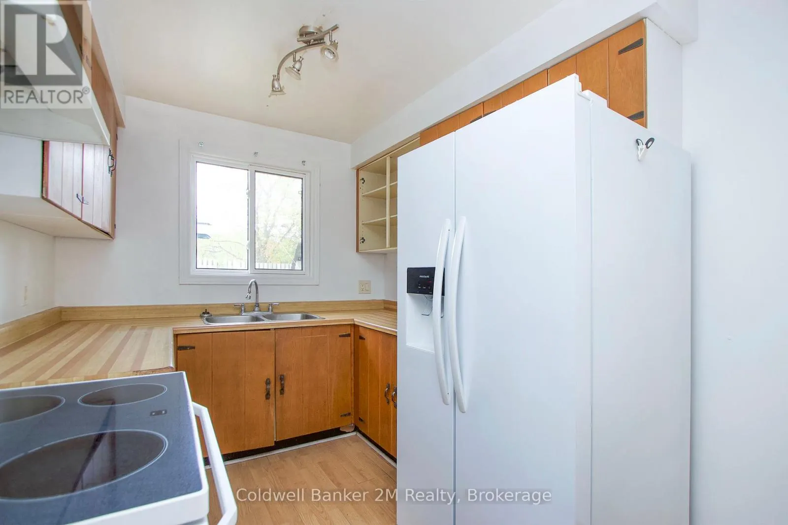 673 ATTERSLEY DRIVE