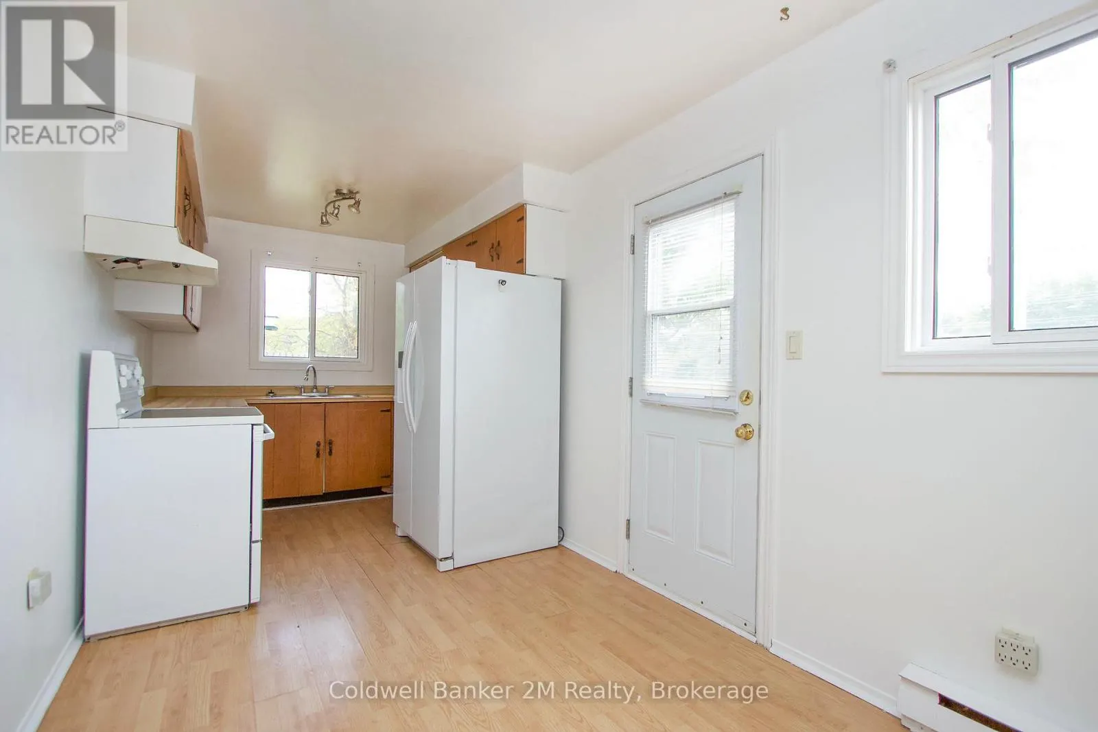 673 ATTERSLEY DRIVE