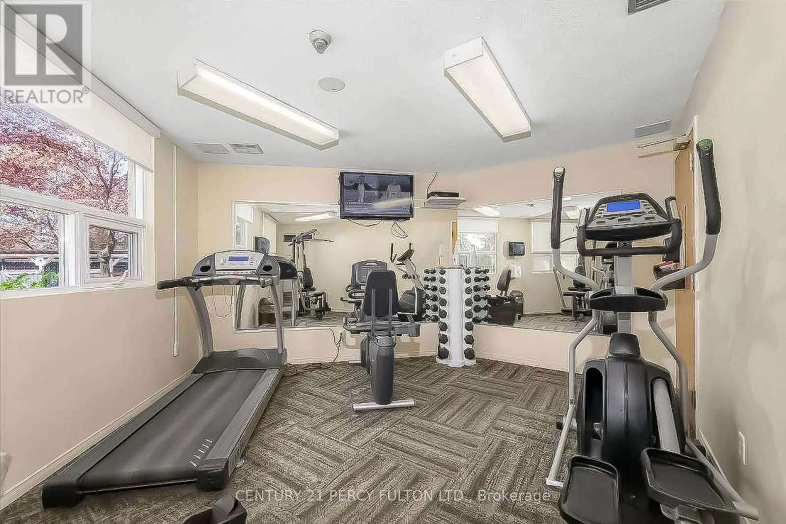 1004 - 2 WESTNEY ROAD N