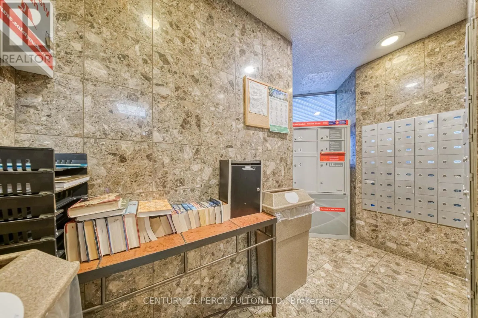 1004 - 2 WESTNEY ROAD N