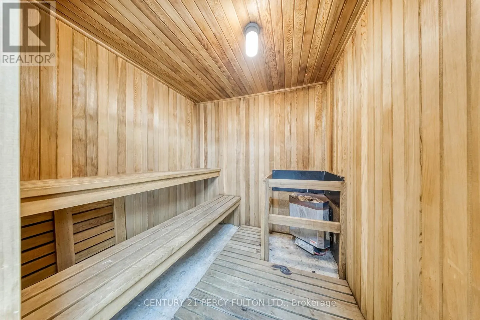 1004 - 2 WESTNEY ROAD N