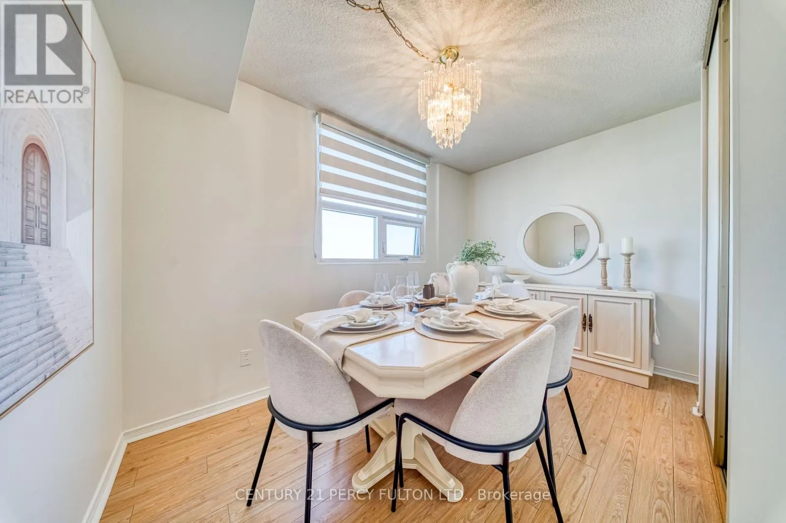 1004 - 2 WESTNEY ROAD N