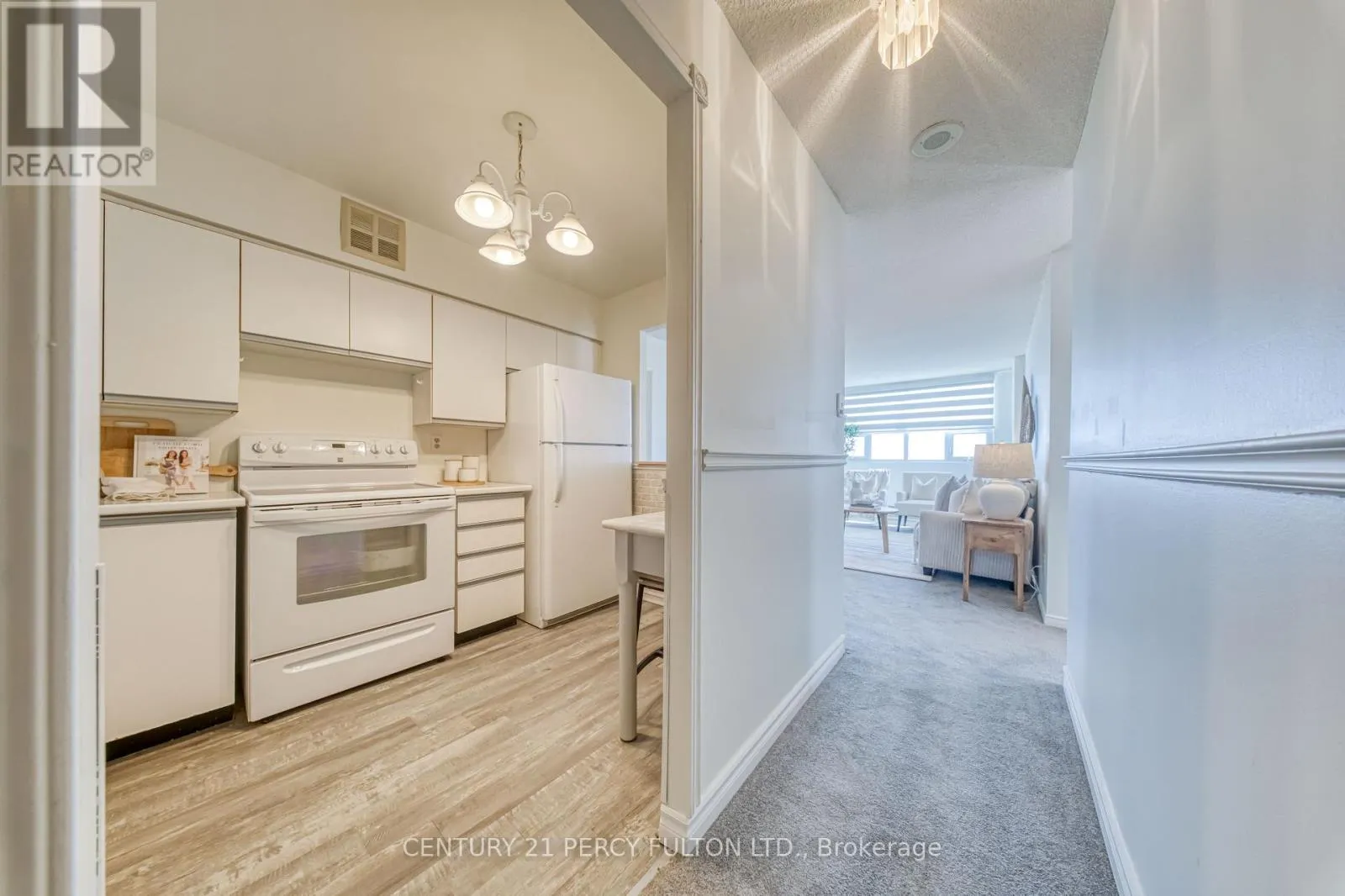 1004 - 2 WESTNEY ROAD N