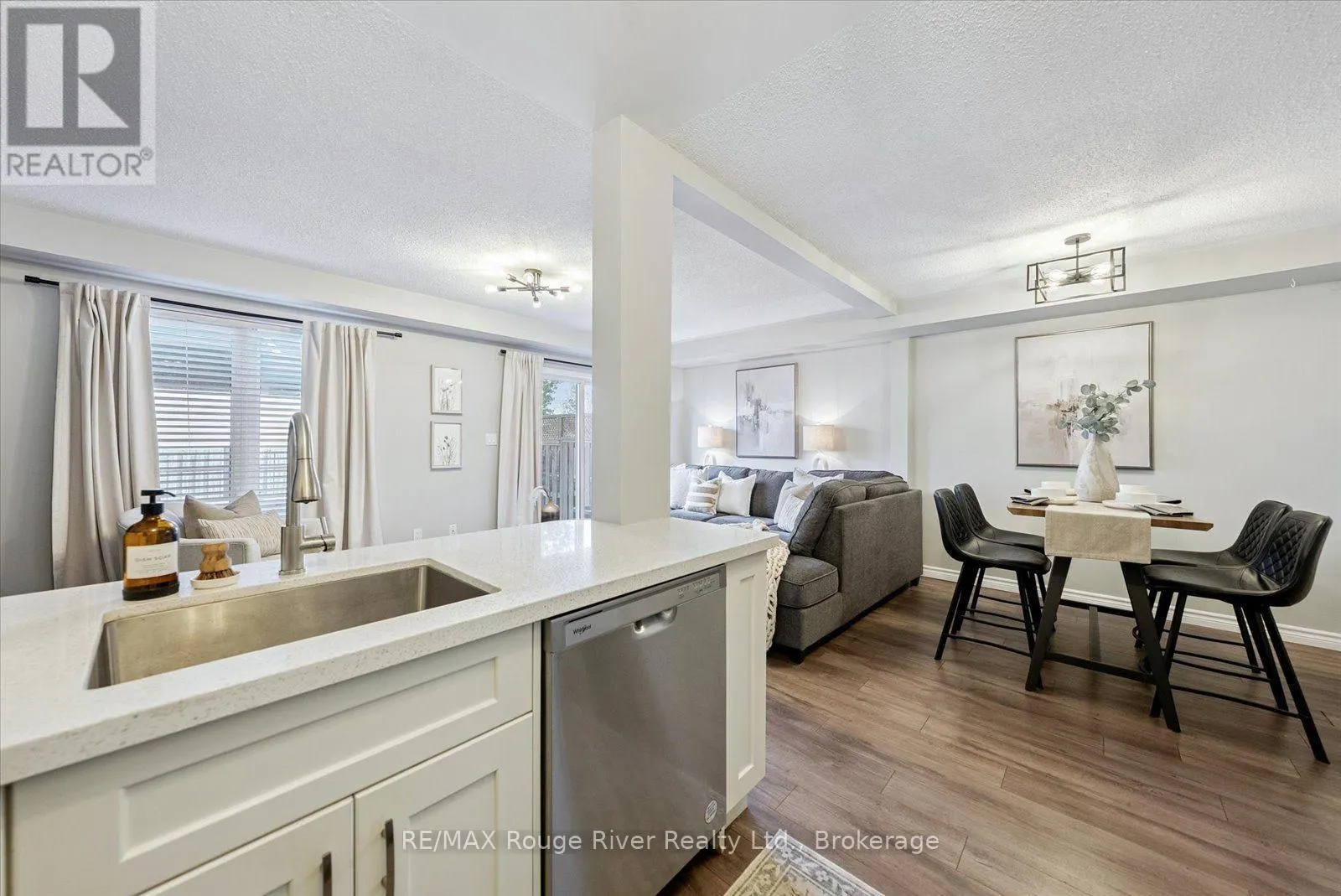 50 TREEN CRESCENT