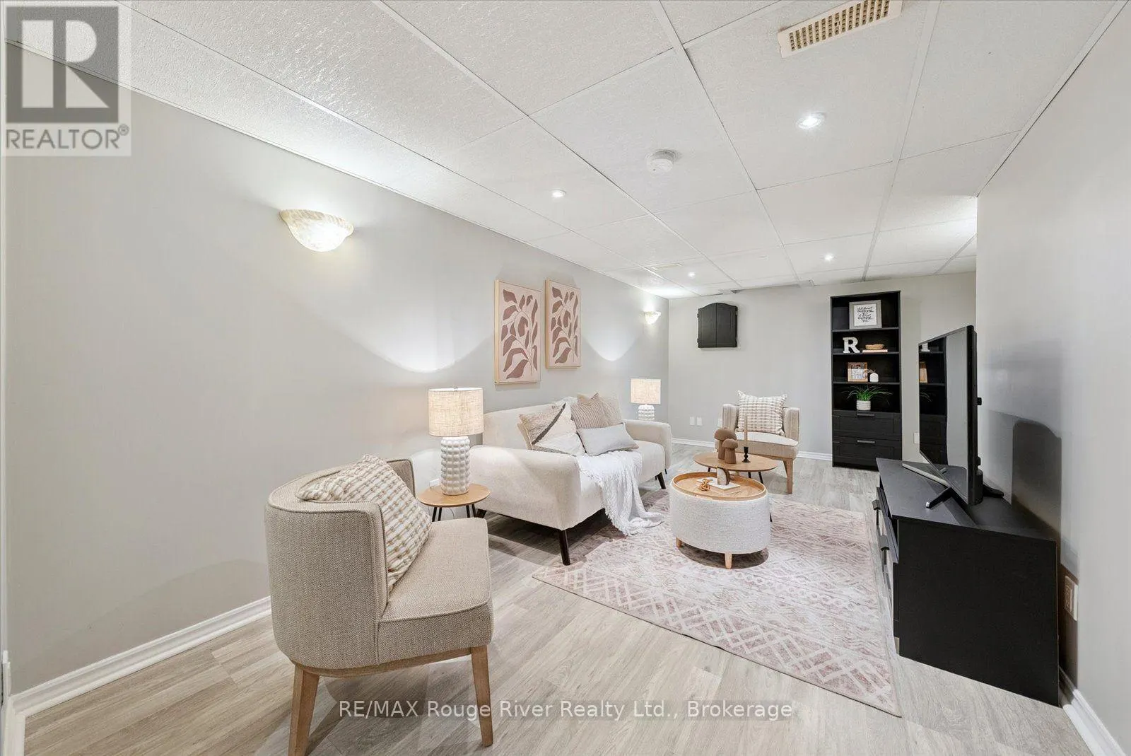 50 TREEN CRESCENT