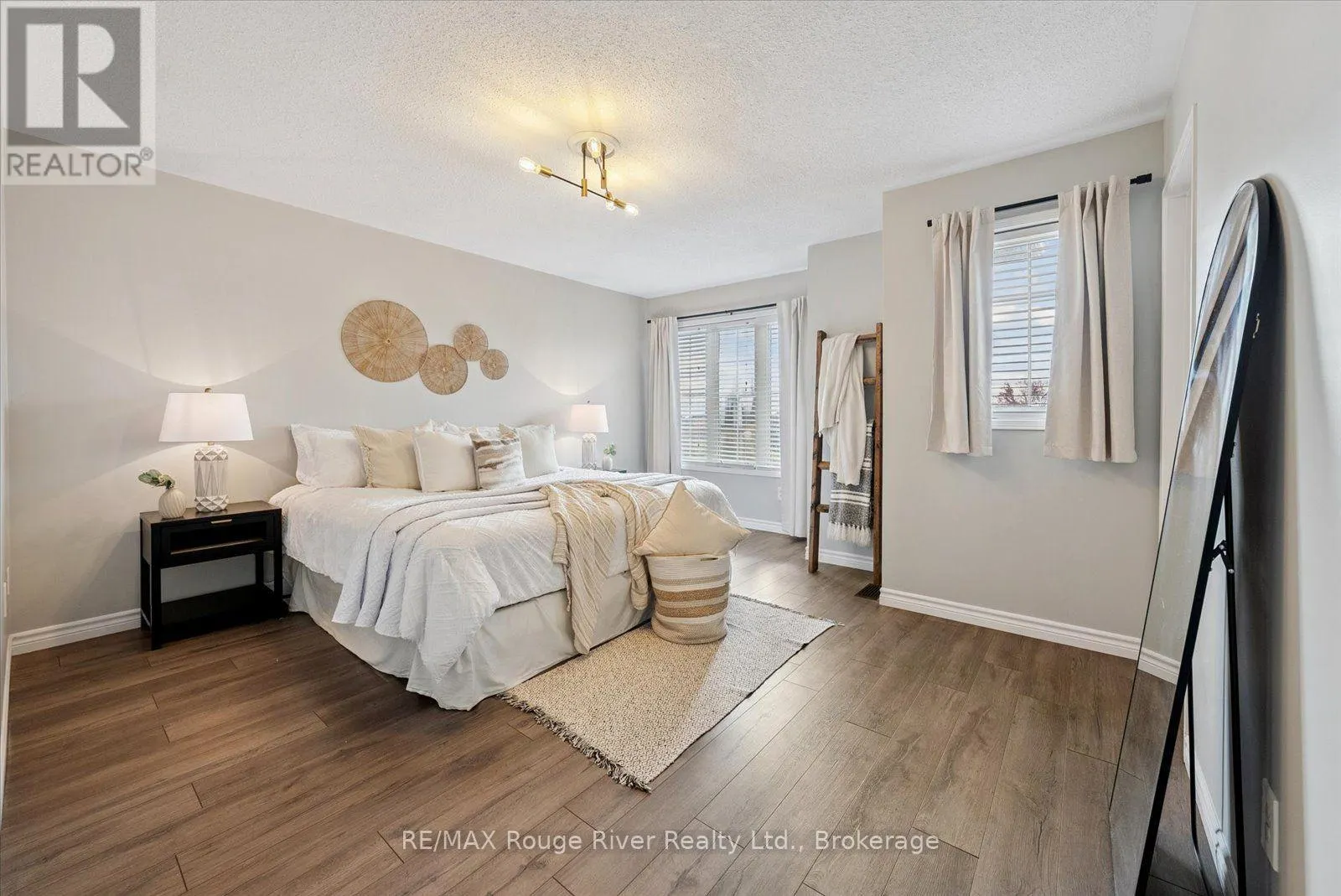 50 TREEN CRESCENT