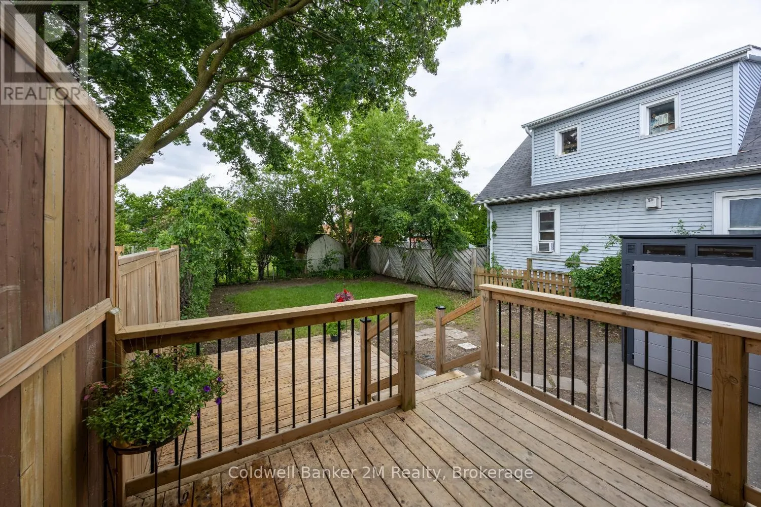 152 TAUNTON ROAD W