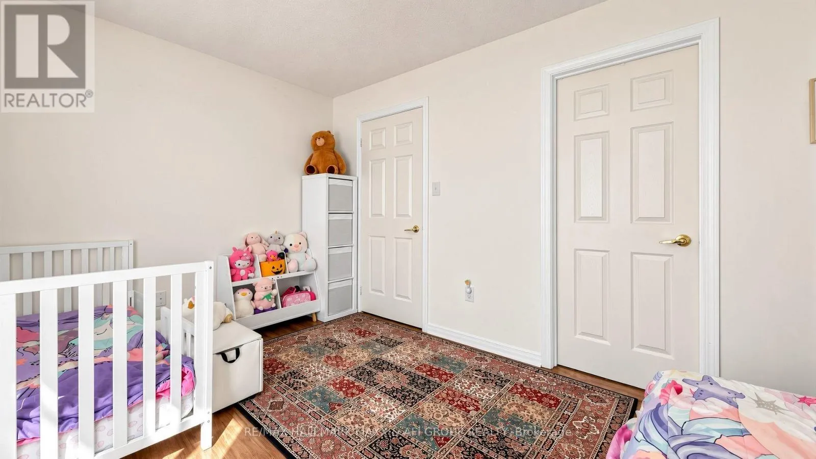 2 - 92 PETRA WAY