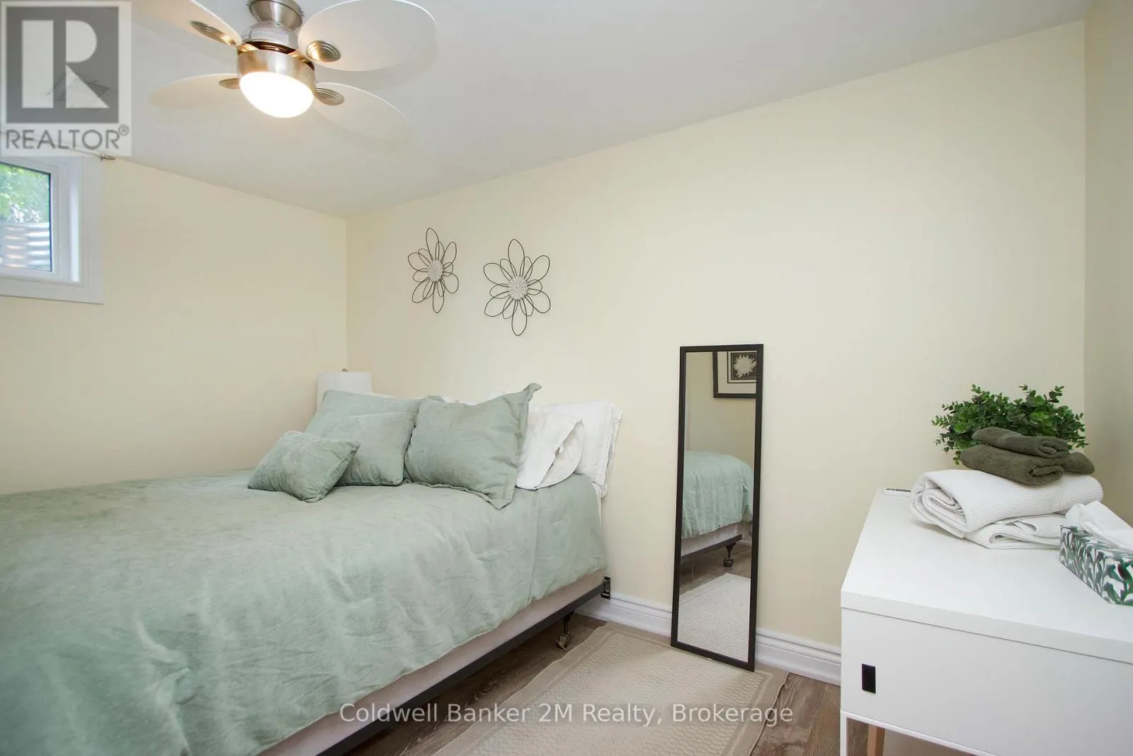276 PARK ROAD N