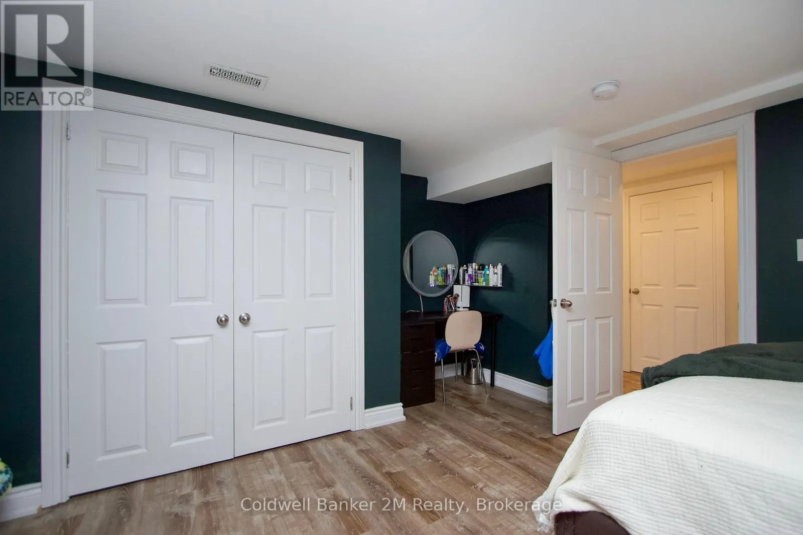 276 PARK ROAD N