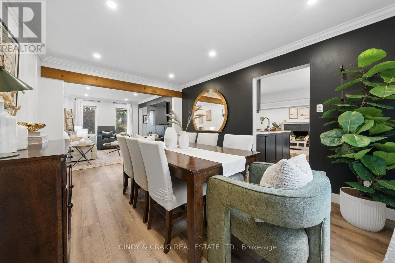 5 GRADY DRIVE