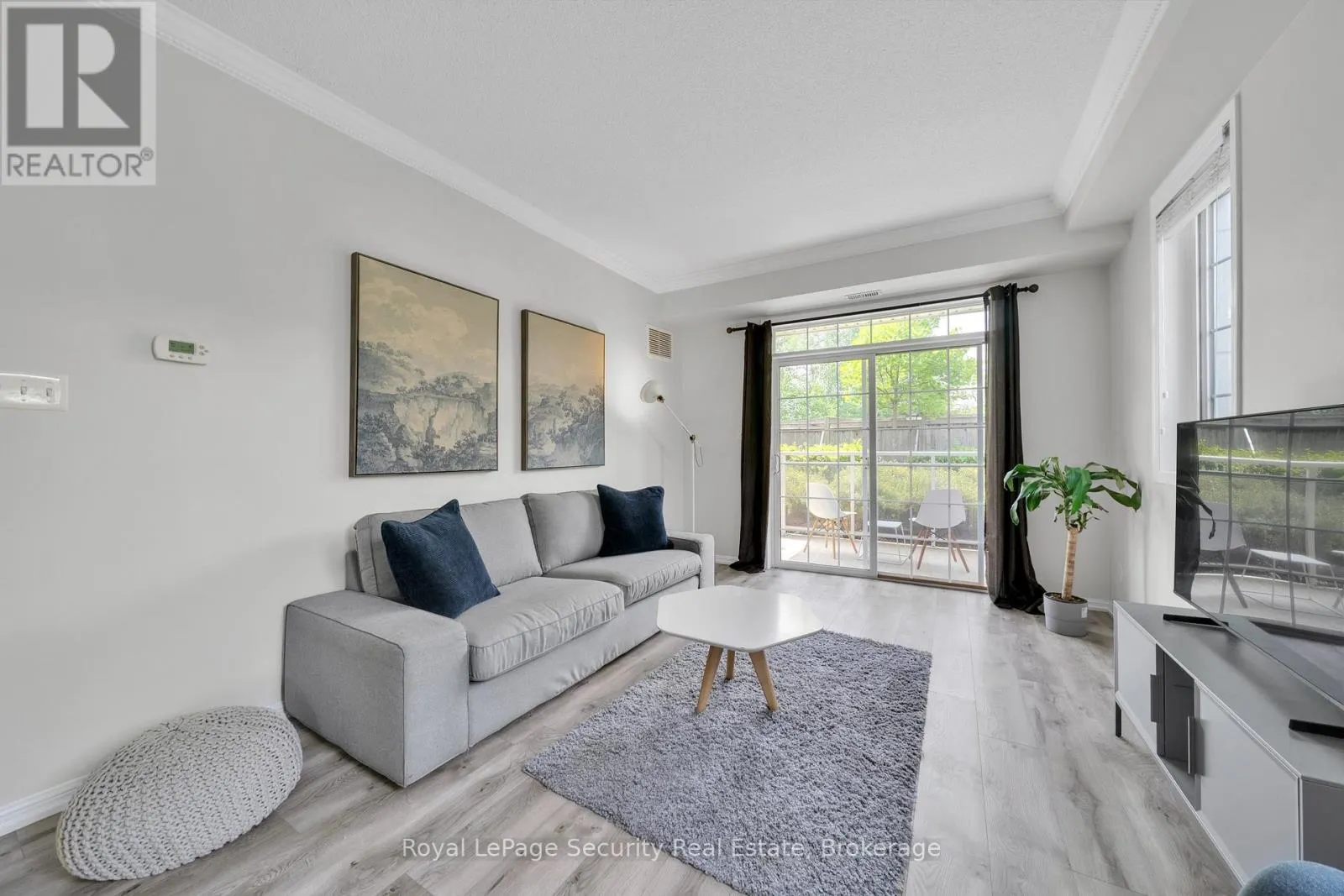 101 - 52 HARVEY JOHNSTON WAY