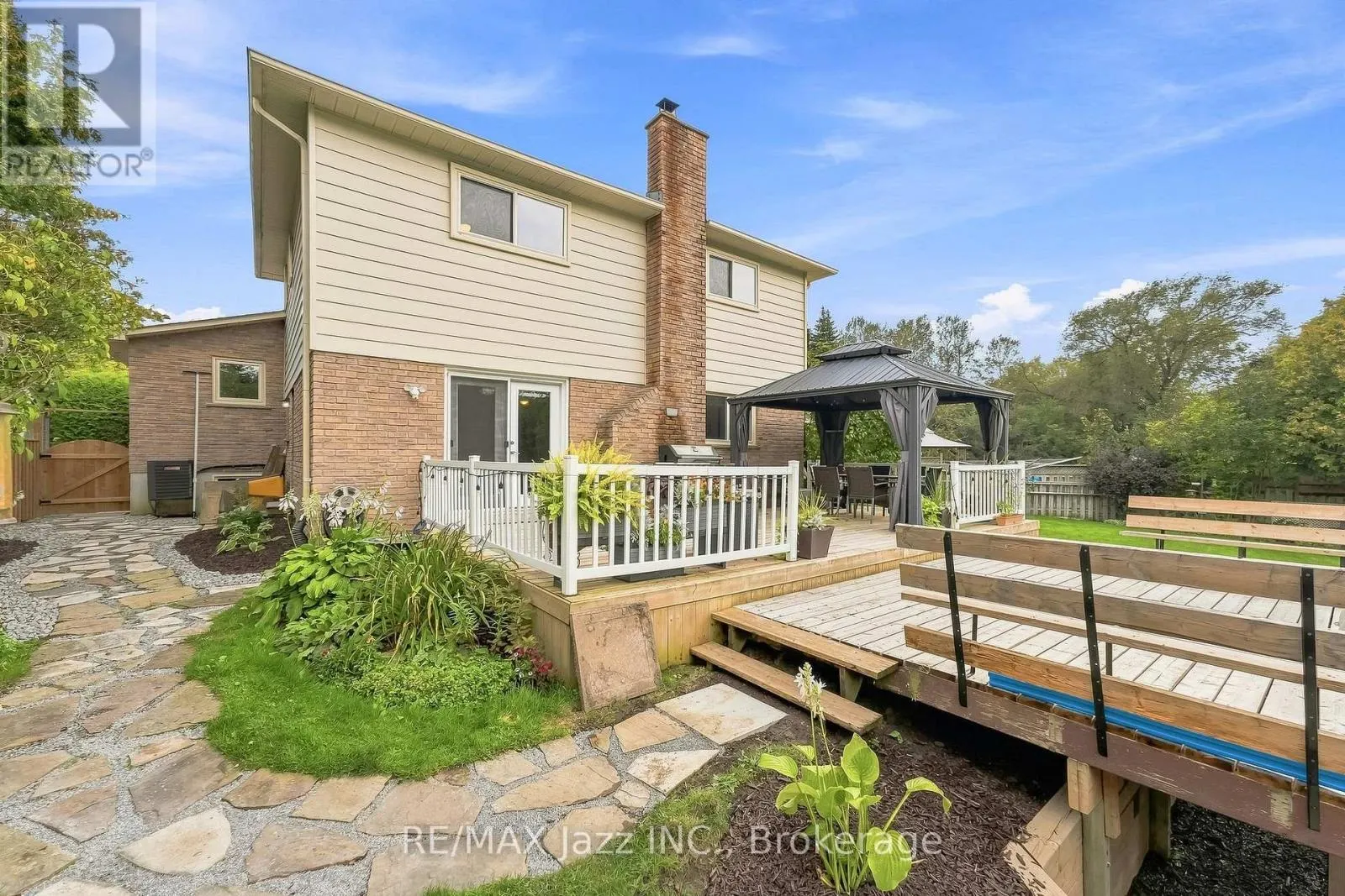 76 CHESTER CRESCENT