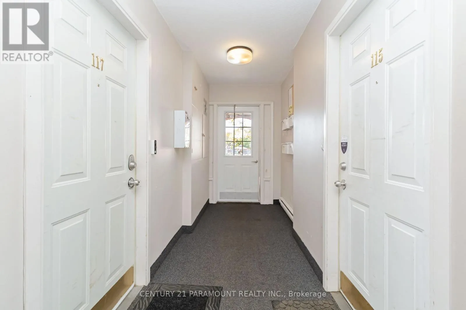 116 - 1010 GLEN STREET