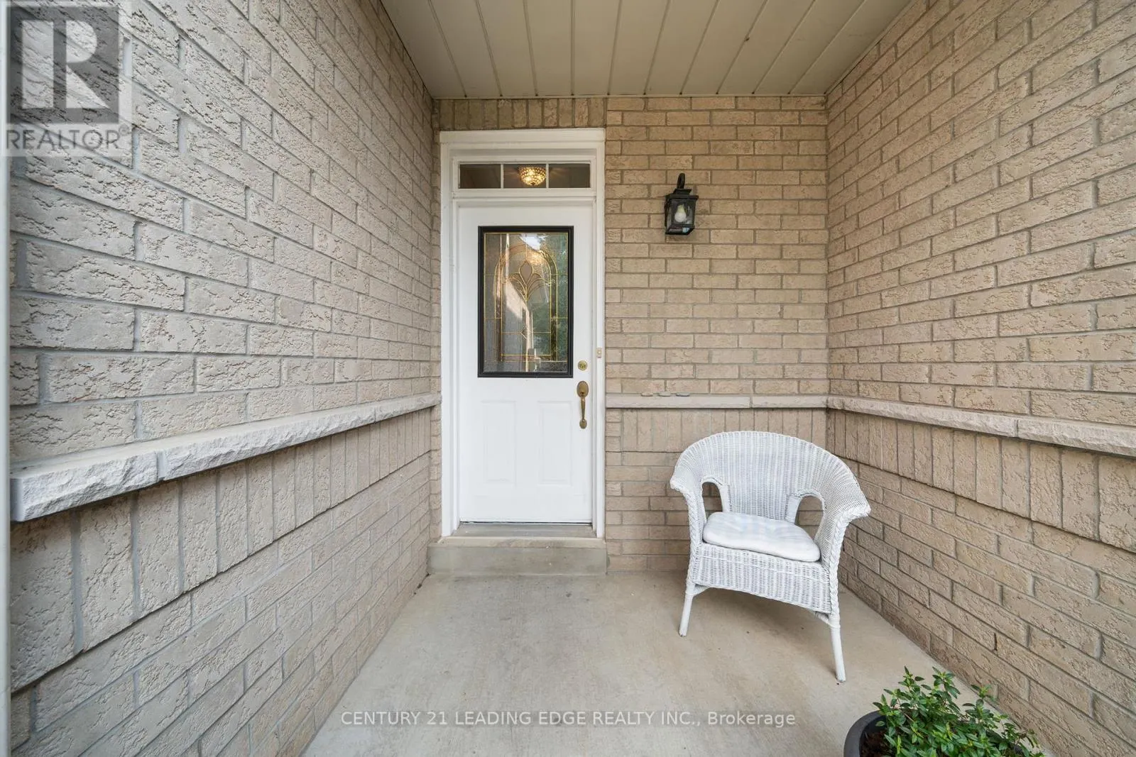 86 BREAKWATER DRIVE