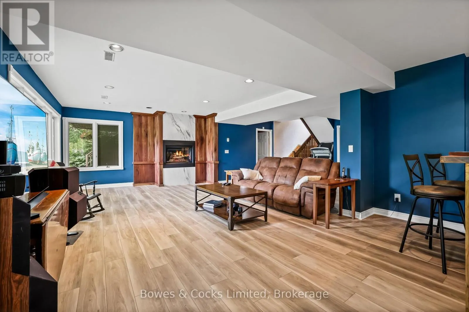 3255 POLLARD ROAD