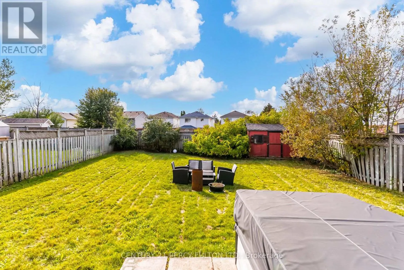 1842 DALHOUSIE CRESCENT