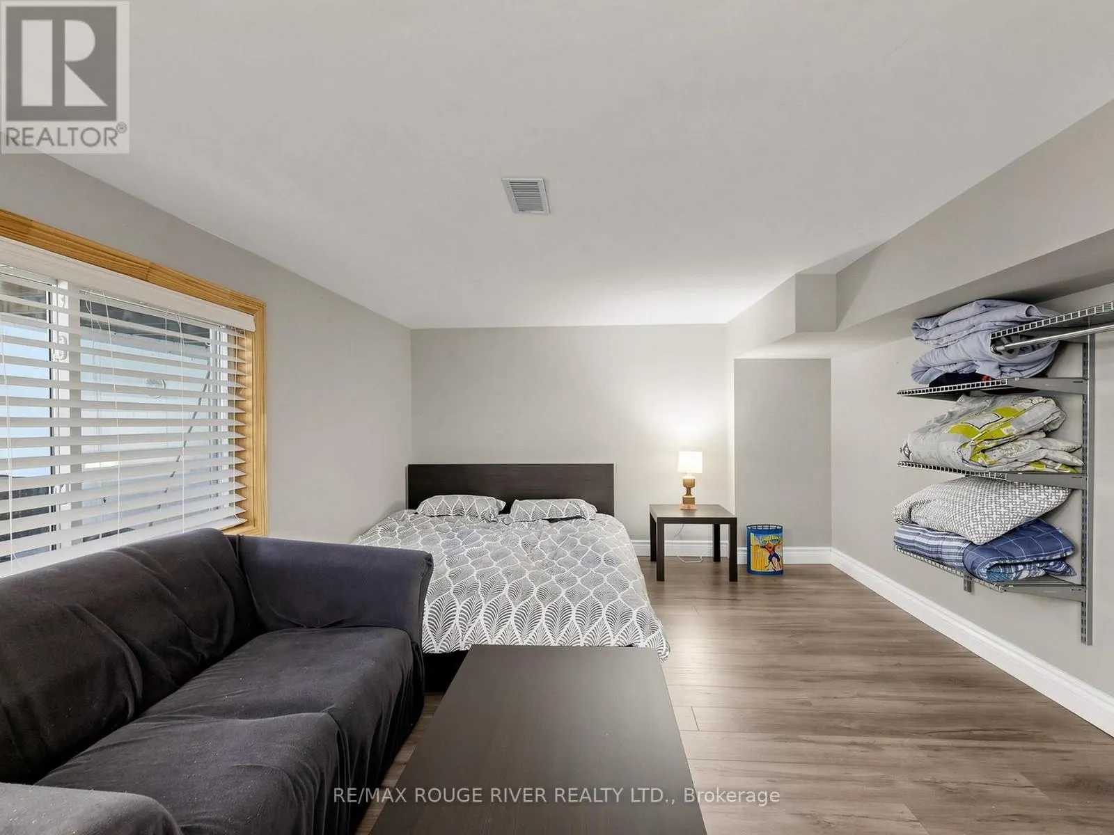 1739 ADA COURT