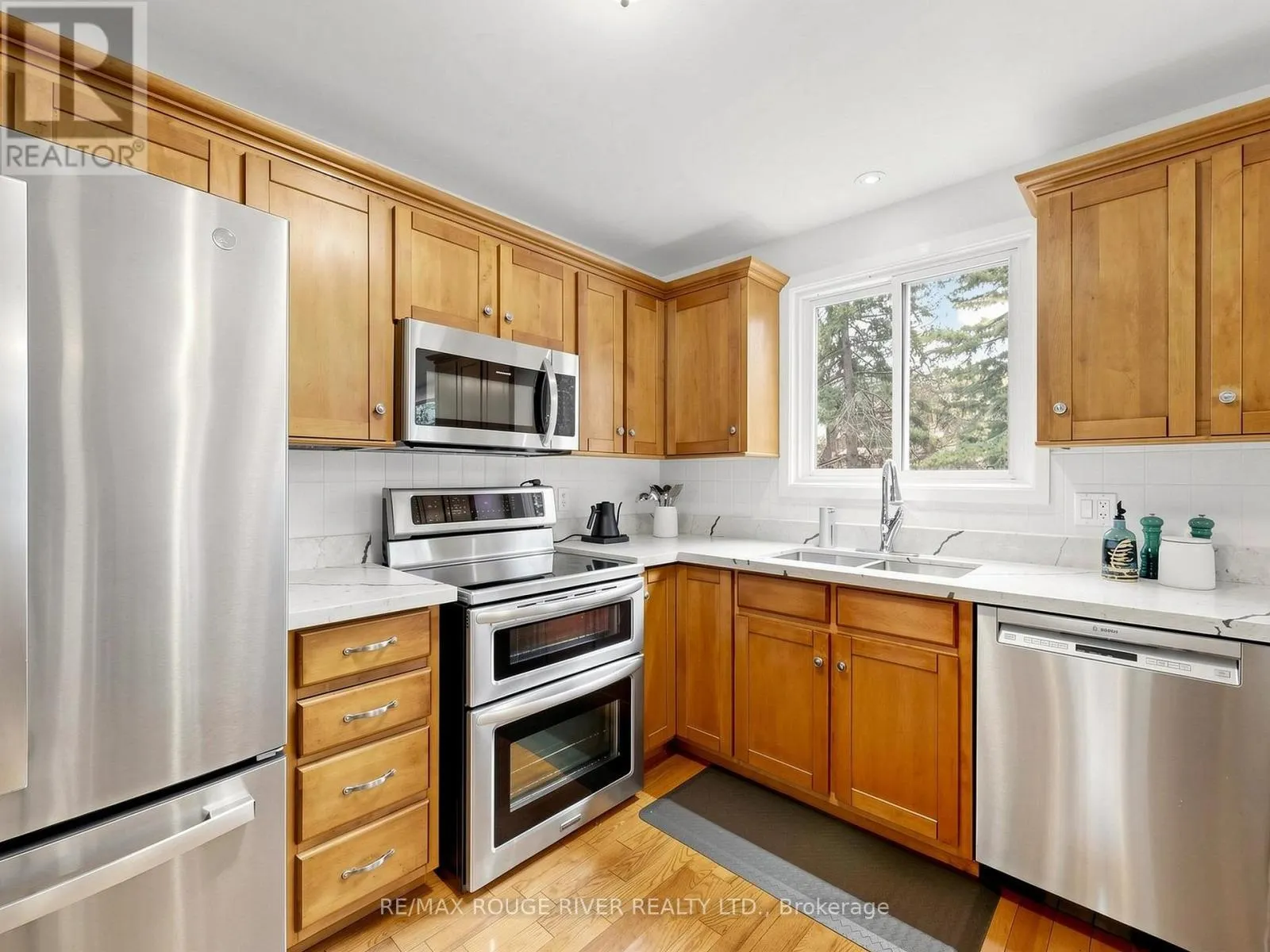 1739 ADA COURT