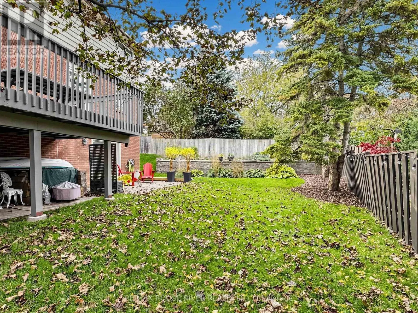 1739 ADA COURT