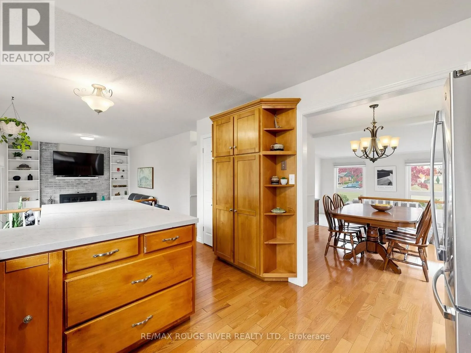 1739 ADA COURT