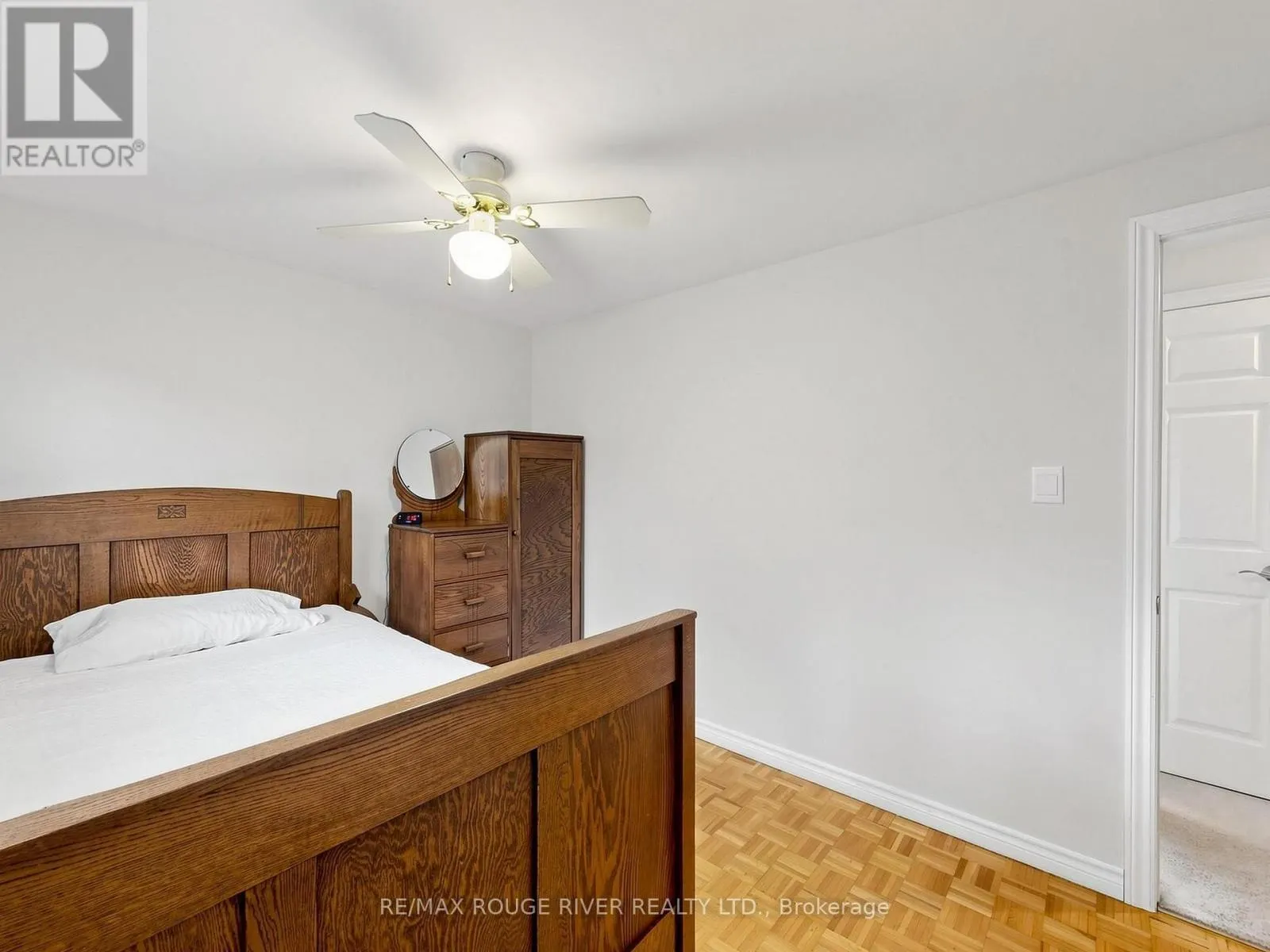 1739 ADA COURT