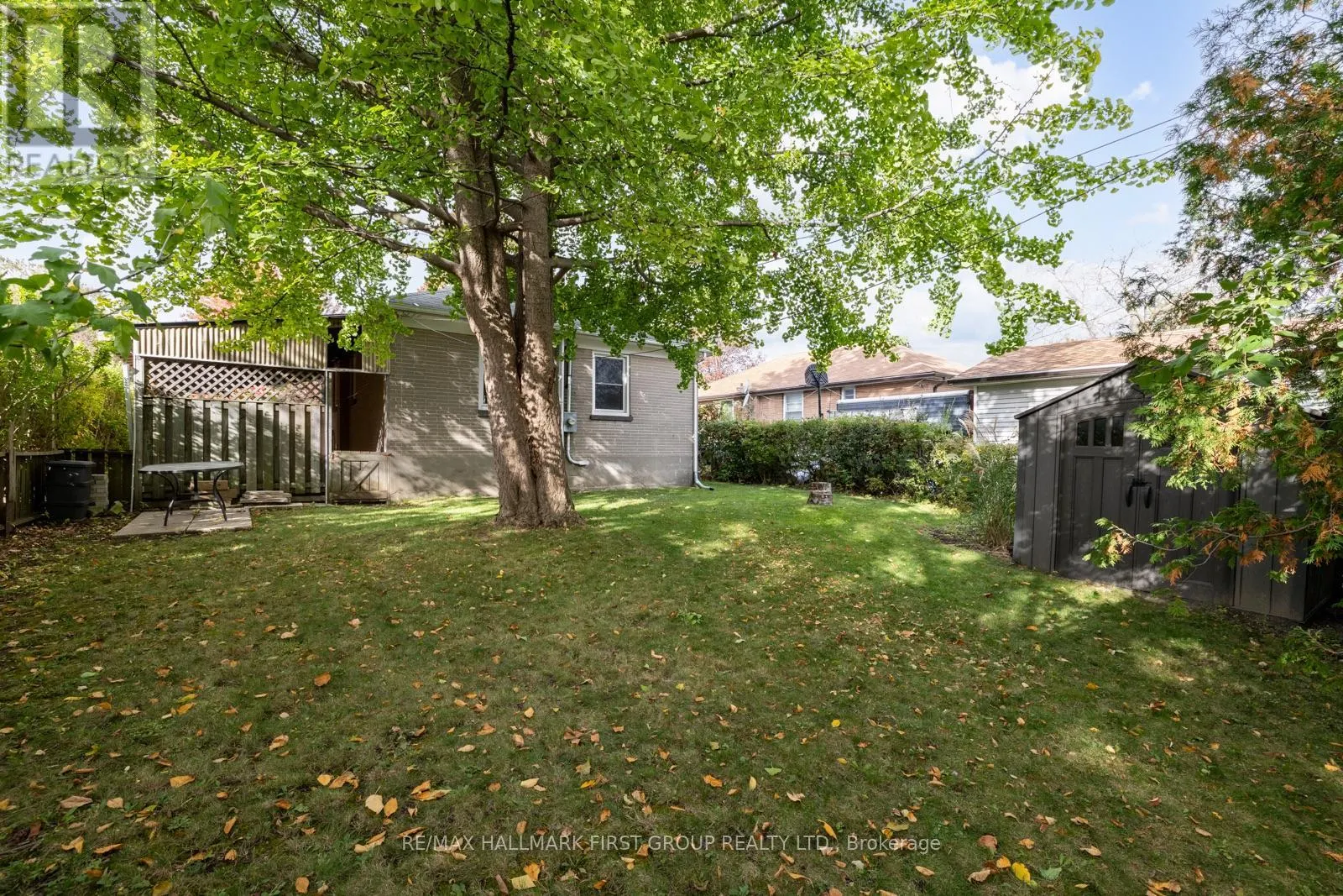 28 FOREST ROAD