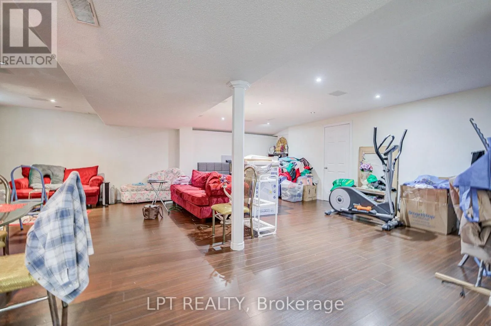 69 WESTACOTT CRESCENT