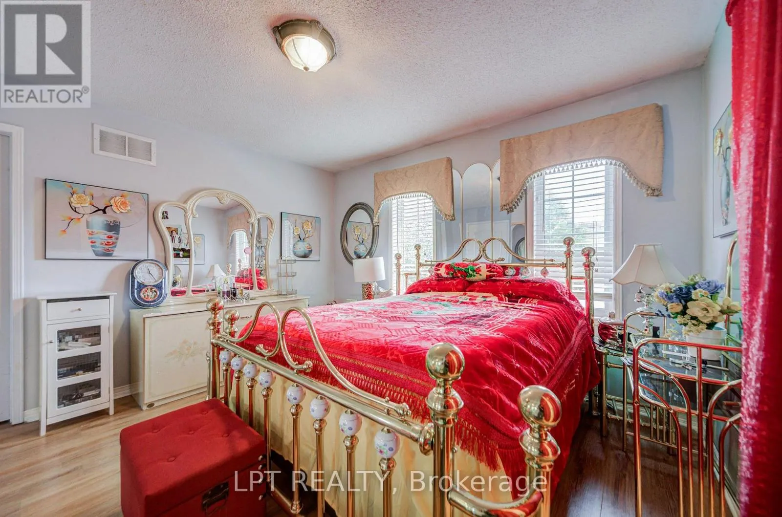 69 WESTACOTT CRESCENT