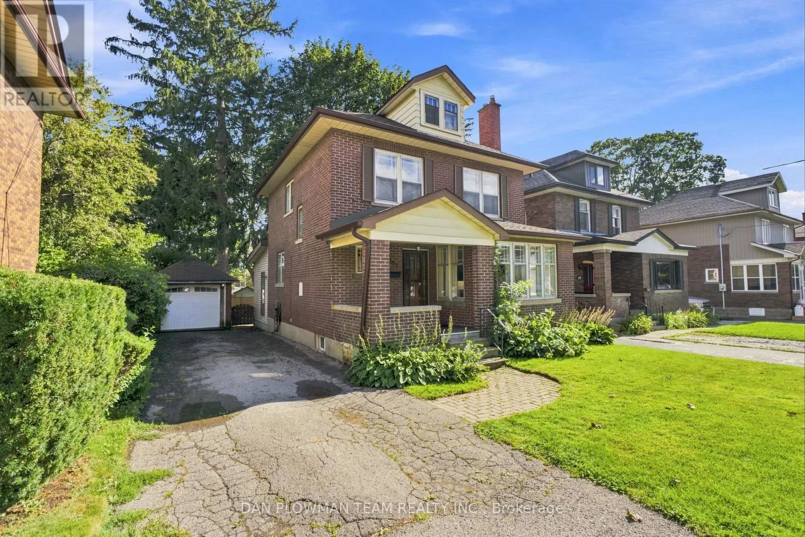 307 WILLIAM STREET E