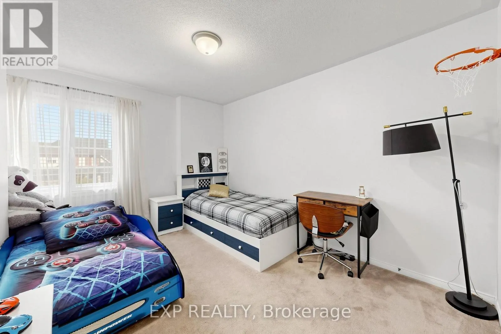 85 SIDNEY RUNDLE AVENUE