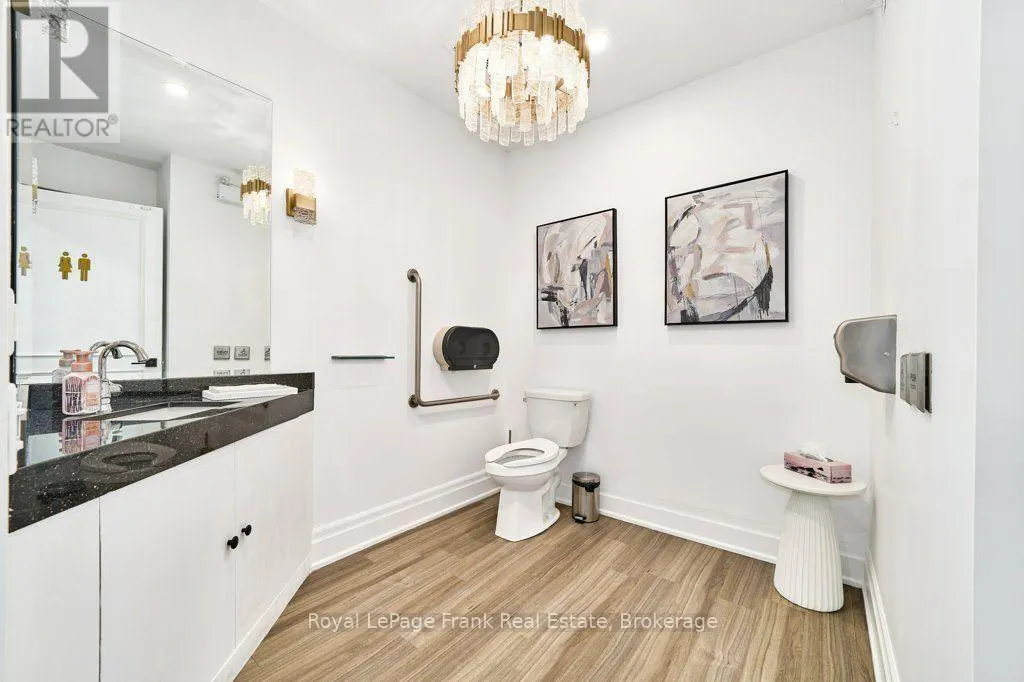 110 - 17 BALDWIN STREET N #110
