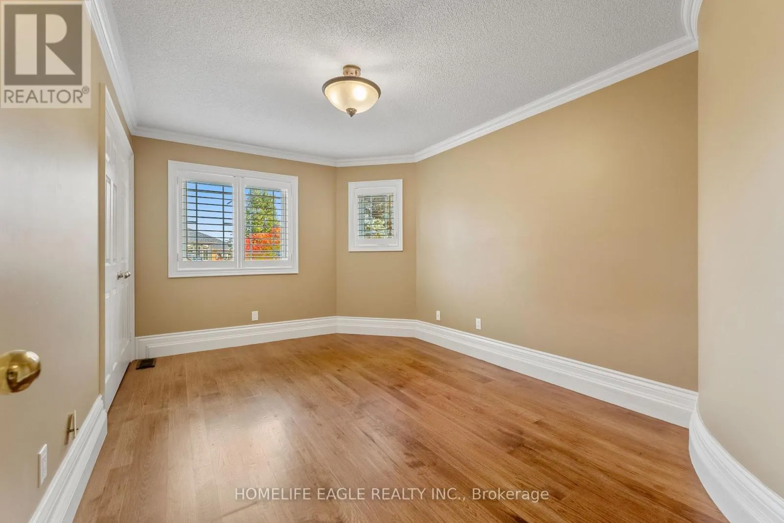 82 ROBERSON DRIVE