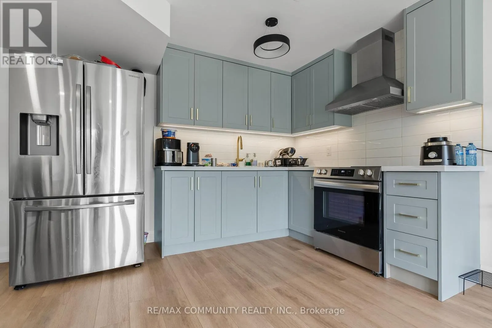 2511 FLORENTINE PLACE