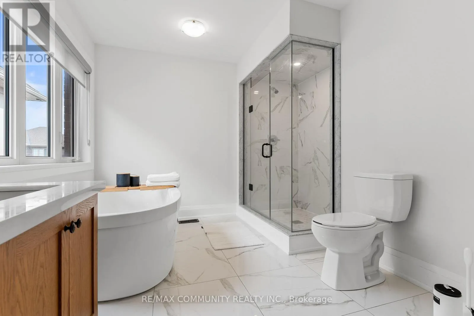 2511 FLORENTINE PLACE