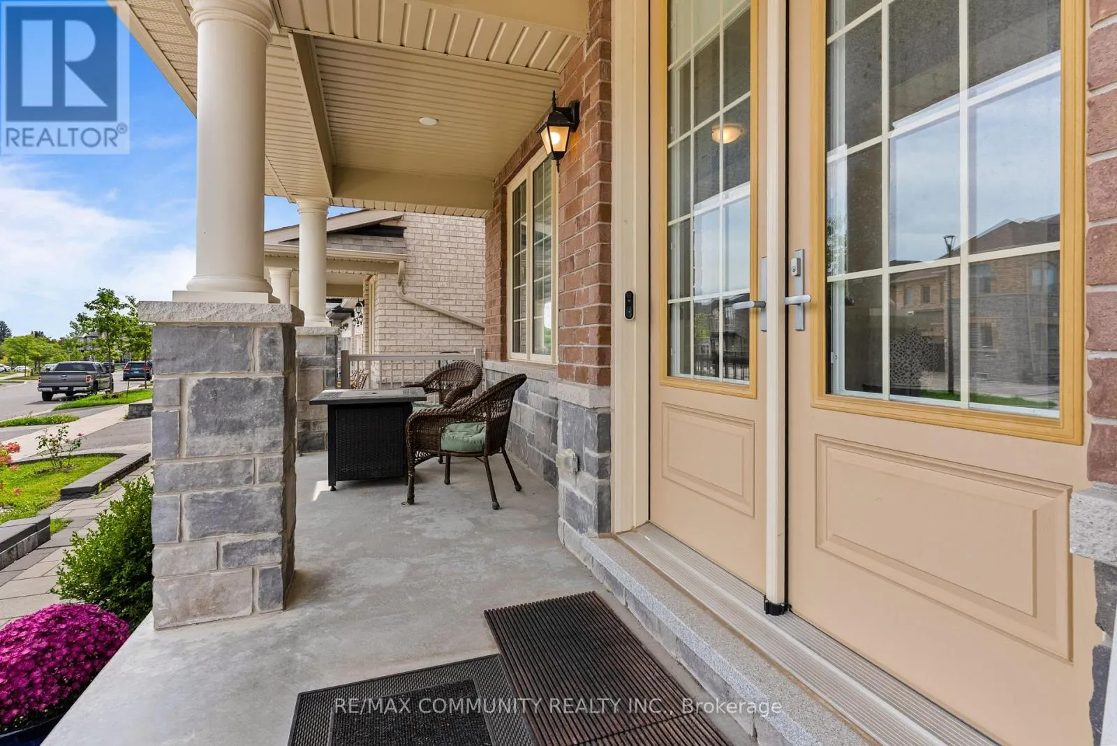 2511 FLORENTINE PLACE